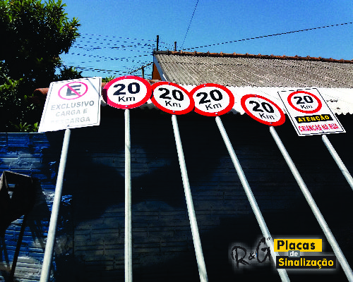 PLACAS EM ACM BRANCO