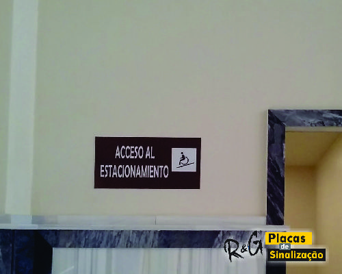 acesso ao estacionamento